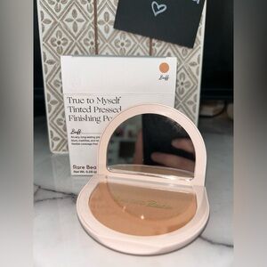 Rare Beauty True to Myself Pressed Powder - Buff